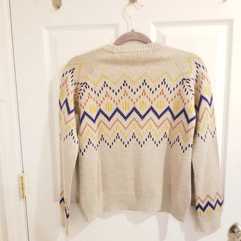 Embroidered Vintage Beige Sweater - Picture 6 of 11